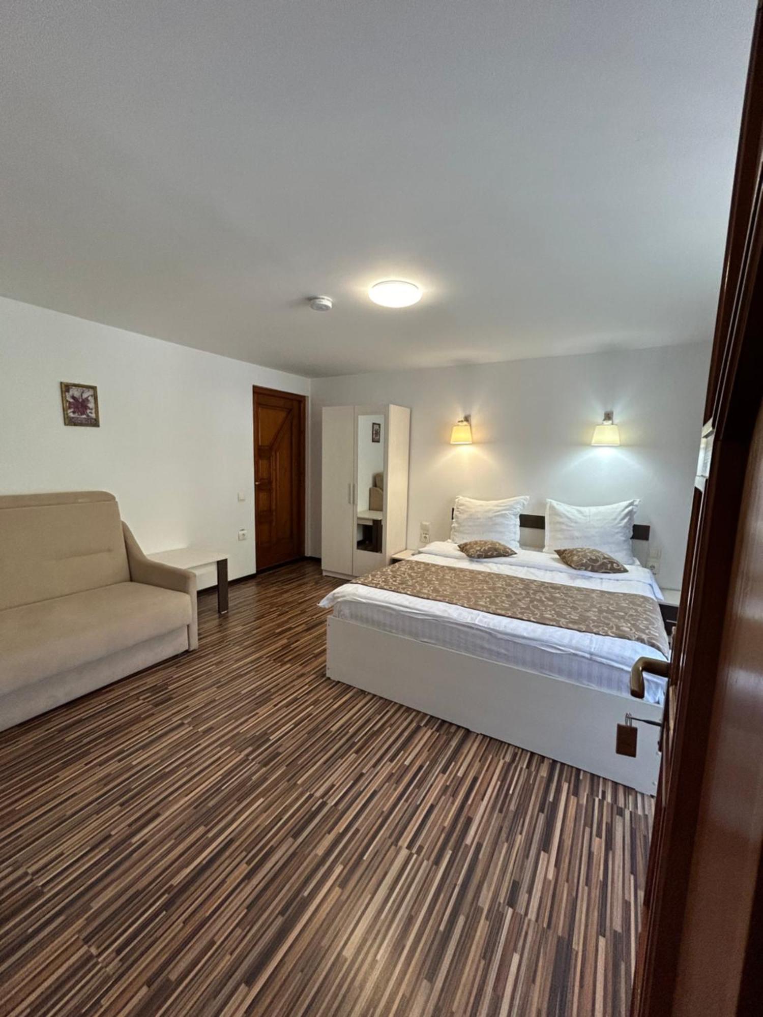 Hotel Casa Mia à Moeciu De Sus Extérieur photo