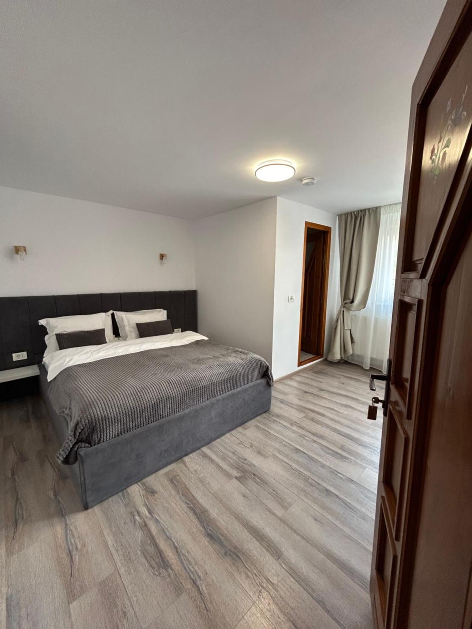 Hotel Casa Mia à Moeciu De Sus Extérieur photo